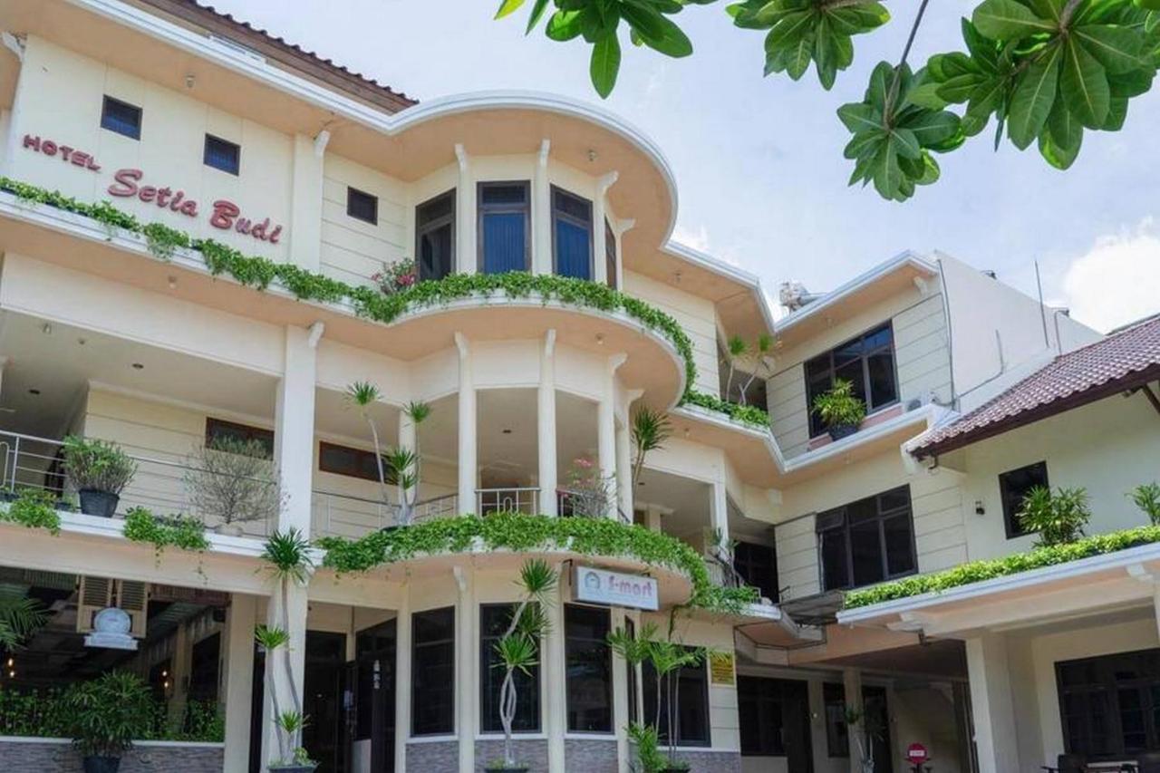 Hotel Setia Budi Syariah Alun Alun Redpartner Madiun